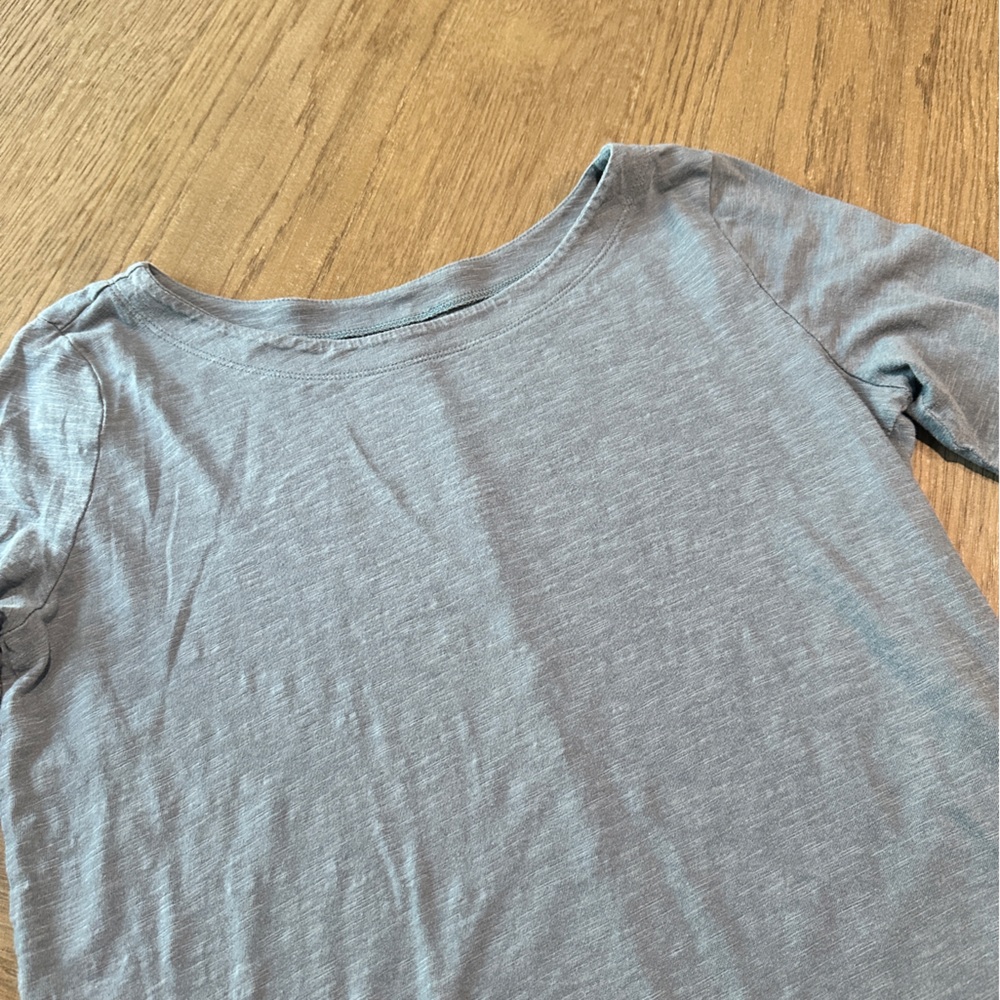 Susina Long Sleeve Boatneck T-Shirt Size Small Blue - Picture 8 of 8